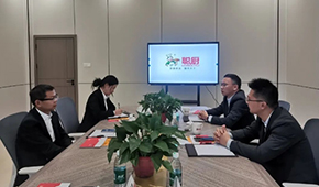 中烹協預制菜專委會走進唐人神、新聰廚