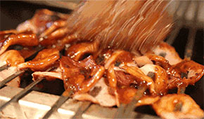 備戰(zhàn)燒烤季，今年市場還火不火？燒烤食材整點(diǎn)兒啥？