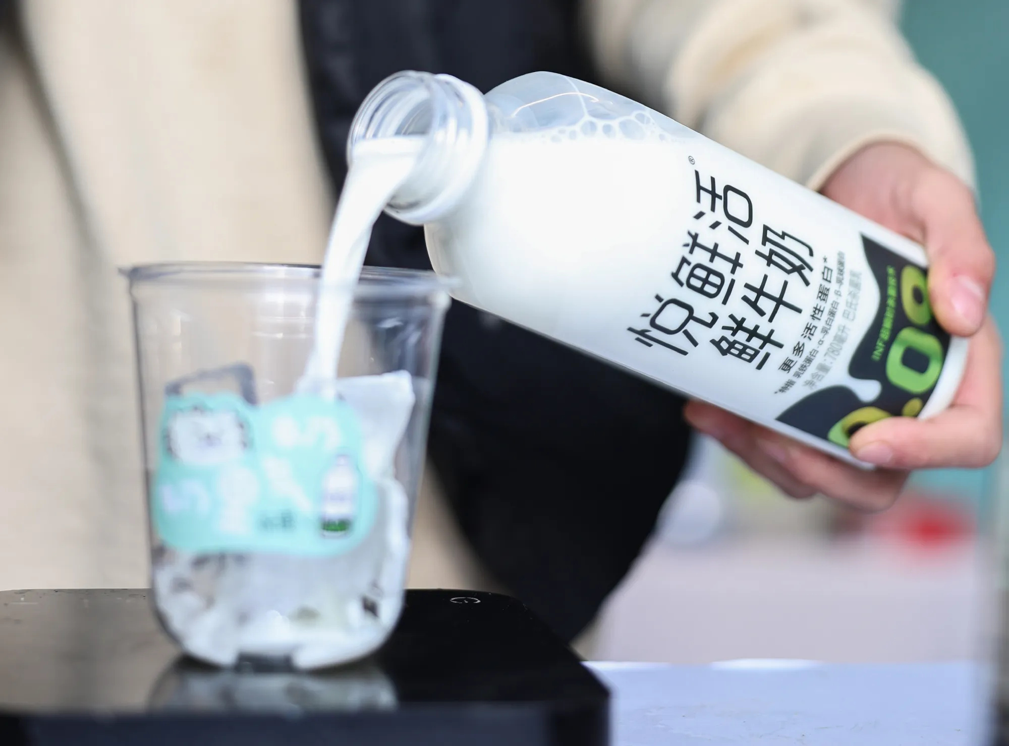 1736905800951960.jpg 1736905800951960.jpg